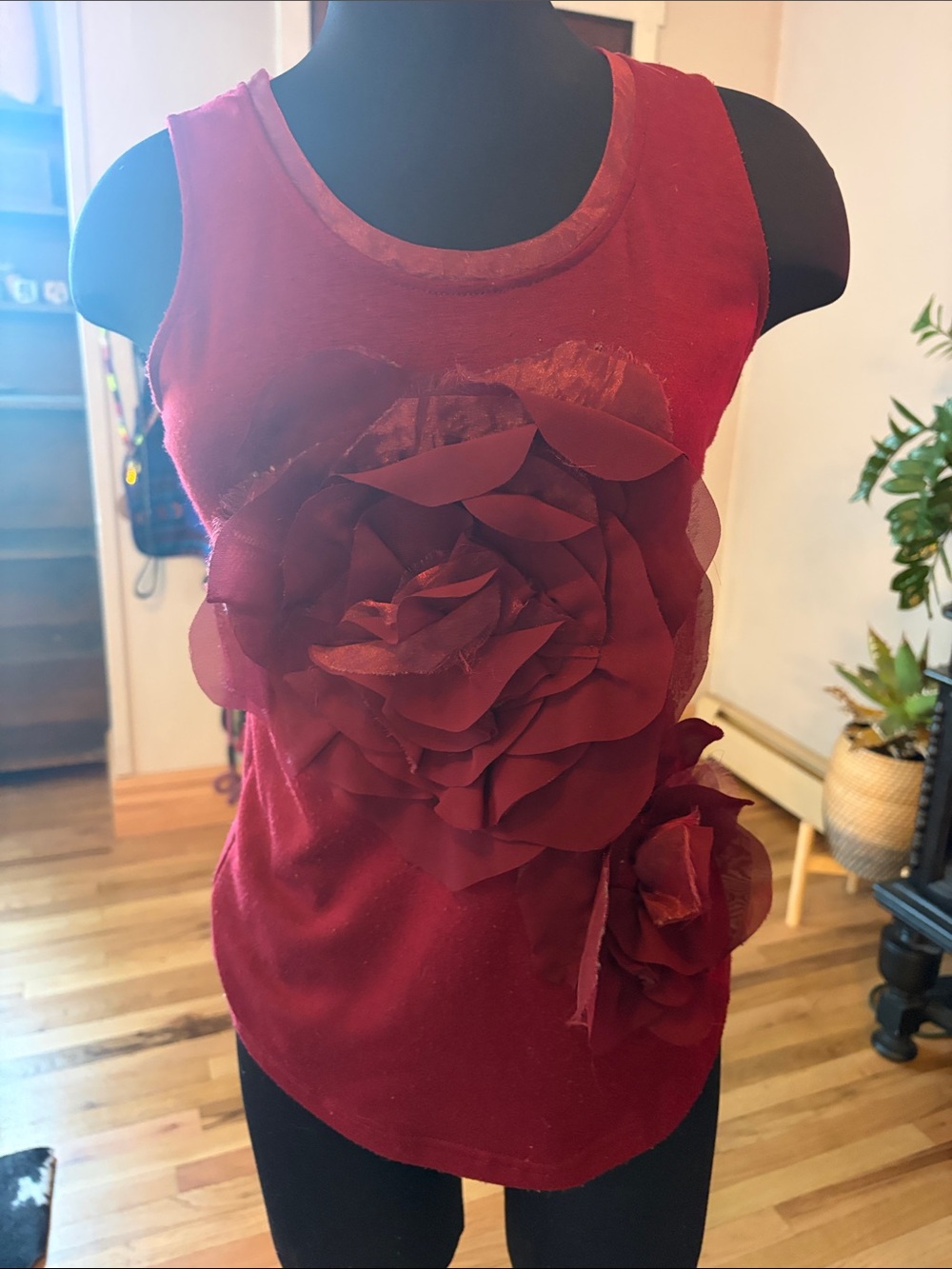 Anthropologie Red Sleeveless Floral Applique Tank